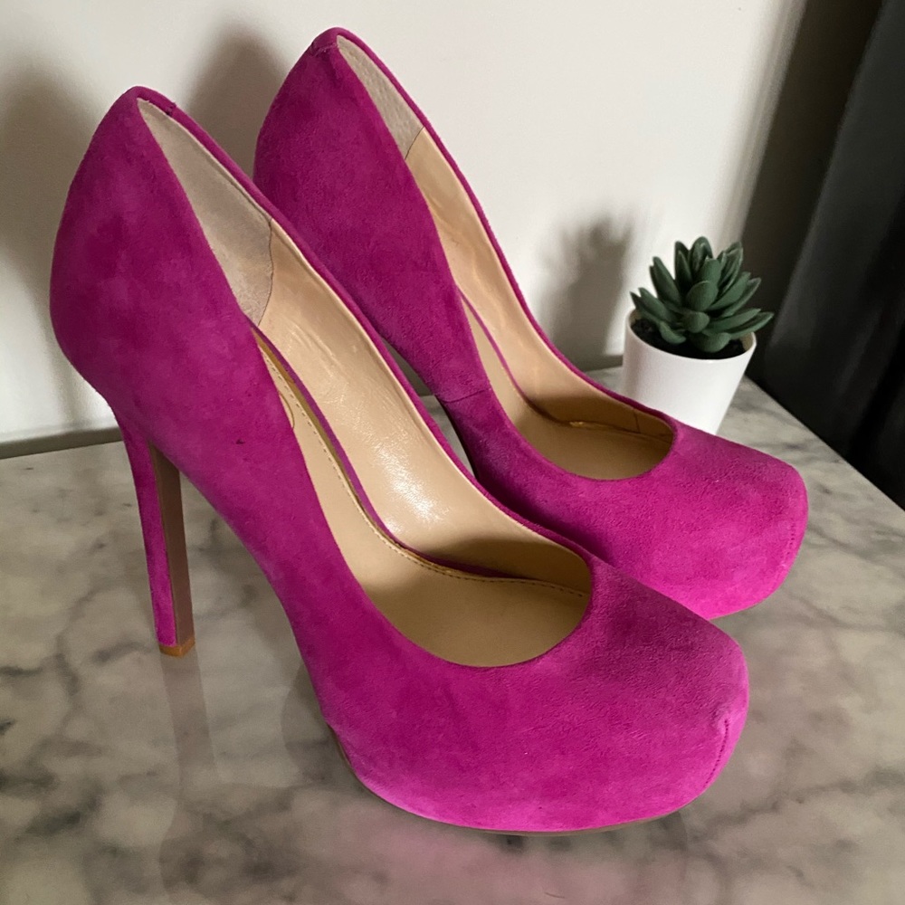 Jessica Simpson Pumps